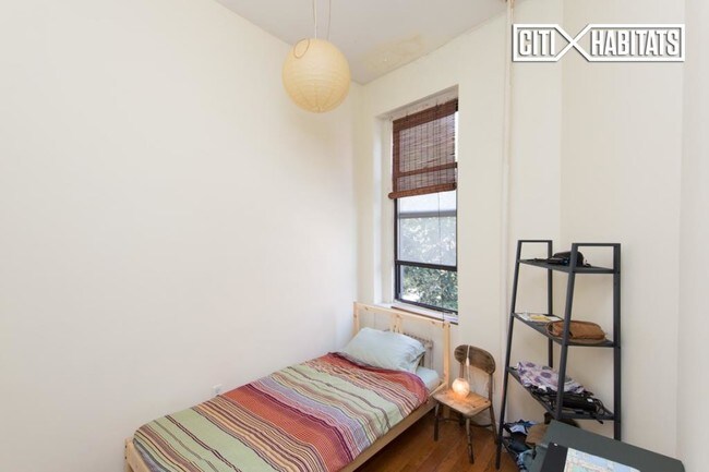 Building Photo - 368 Myrtle Ave