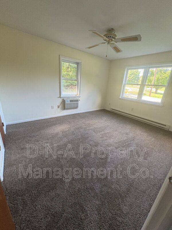 Foto del edificio - 404 Woodcliff Ave