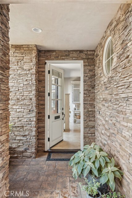 Foto del edificio - 610 Marigold Ave