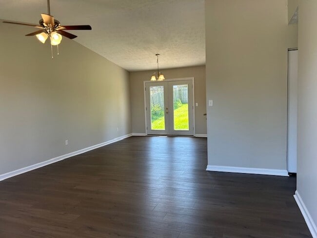 Building Photo - Nice Ranch in Fairhaven      240520