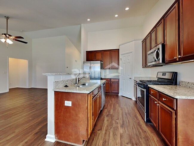 Foto del edificio - 129 Charlesfort Way