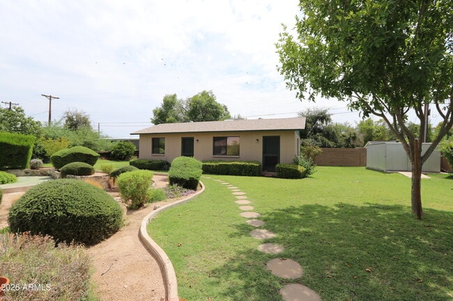 Building Photo - 3809 E Coolidge St