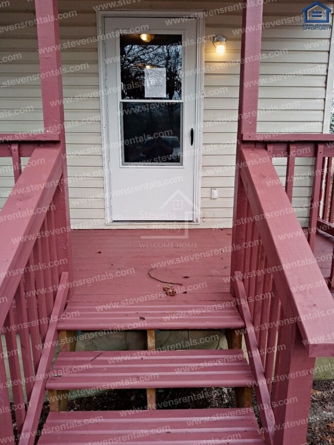 Building Photo - 126 Bybee Woods Dr