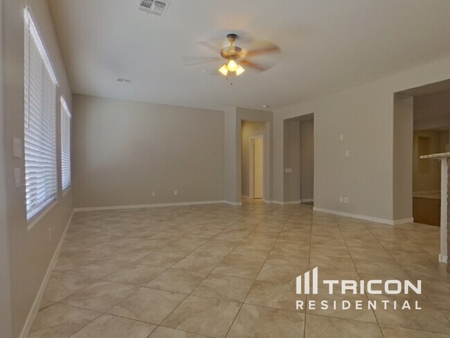 Building Photo - 16779 W Sonora St