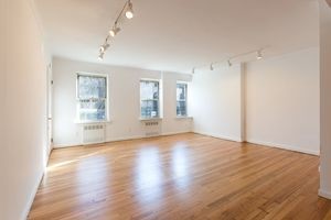 Primary Photo - 196-200 Prospect Park West