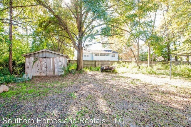 Building Photo - 3 br, 1.5 bath House - 524 W Buena Vista Ave