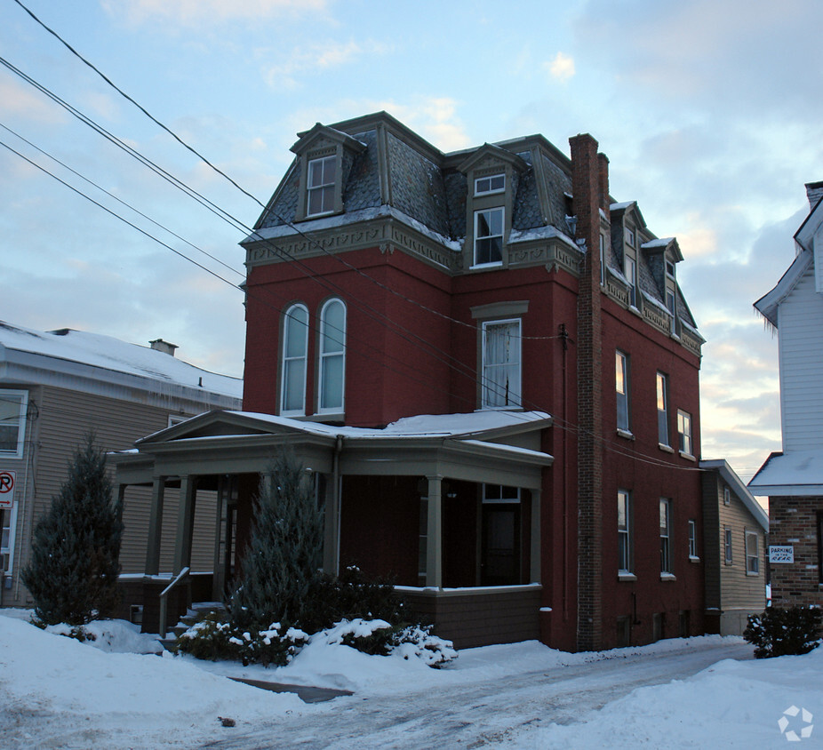 snow covered - 105 W Court St