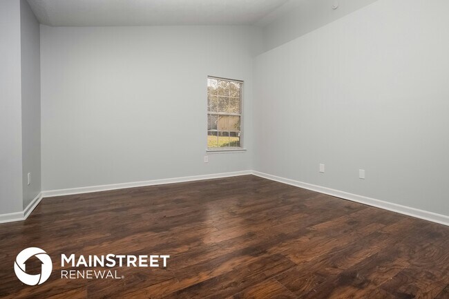 Foto del edificio - 110 Crystal Green Ct