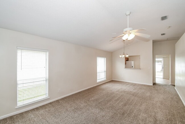 Foto del edificio - 3942 Pebble Brooke Circle South