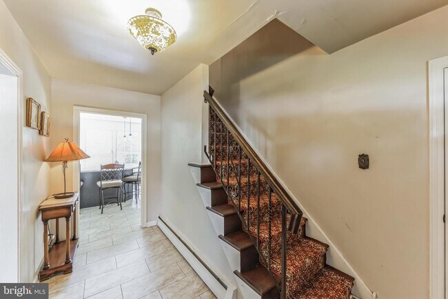 Foto del edificio - 767 Champlain Dr