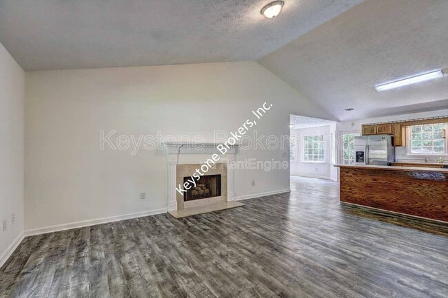 Photo - 9166 Tara Dr SW House