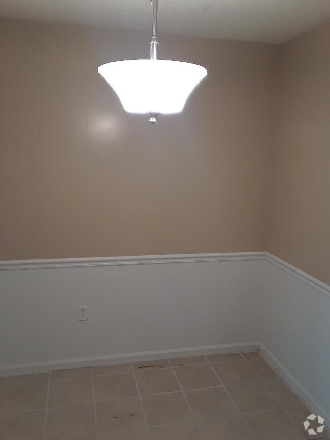 Sherwood Forest Oaks Apartments for Rent with Parking Baton Rouge, LA