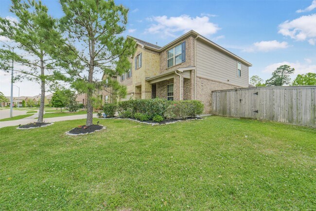 Foto del edificio - 9651 Thimbleweed Dr
