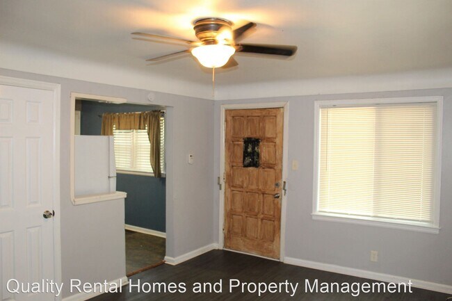 Foto del edificio - 2 br, 1 bath House - 967 Salisbury Ave