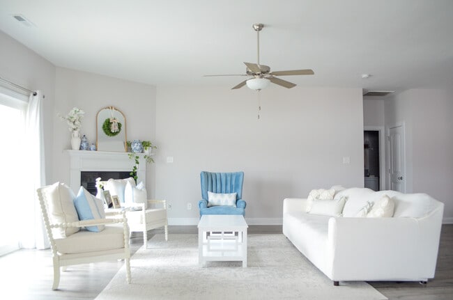 Building Photo - 1029 Loretta Ln