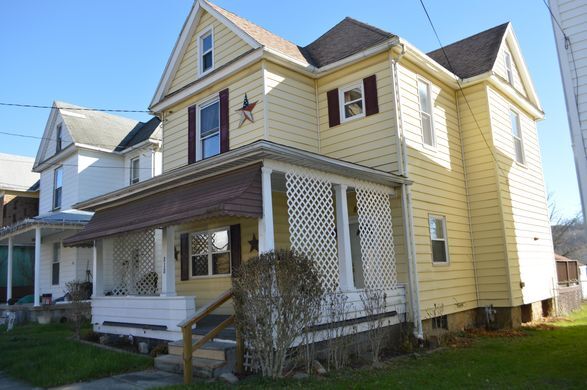 Building Photo - 818 Gaston Ave
