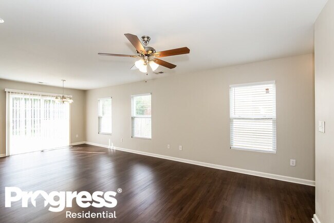 Building Photo - 4504 Stone Mountain Dr