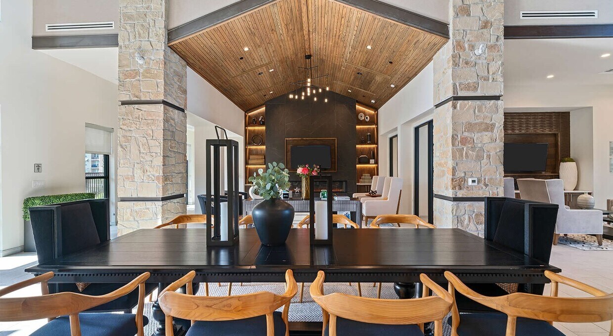 Foto principal - 1700 Katy Fort Bend Rd