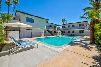 Building Photo - 372 S Belardo Rd
