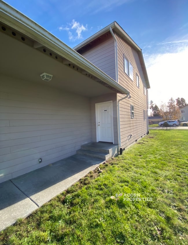 Building Photo - 1314 NW Falls Creek Loop