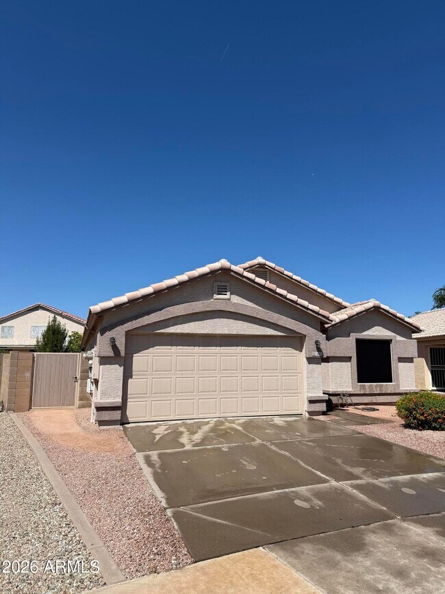 Building Photo - 3842 W Chama Dr