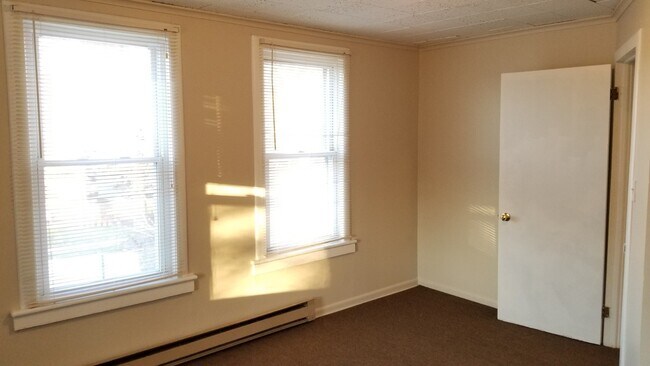Bedroom - 1444 Esterbrook Ave