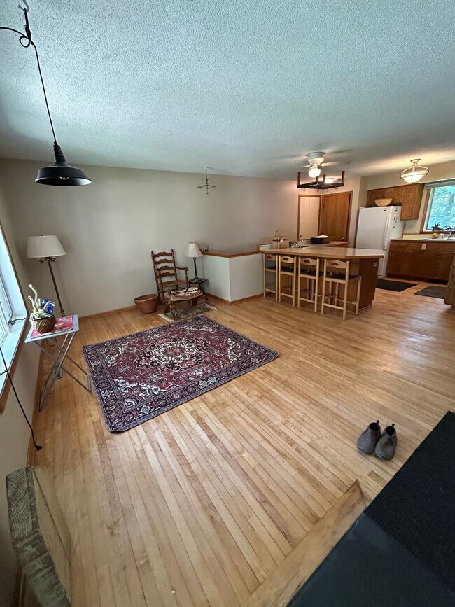 Foto del edificio - 509 Nelson Ct