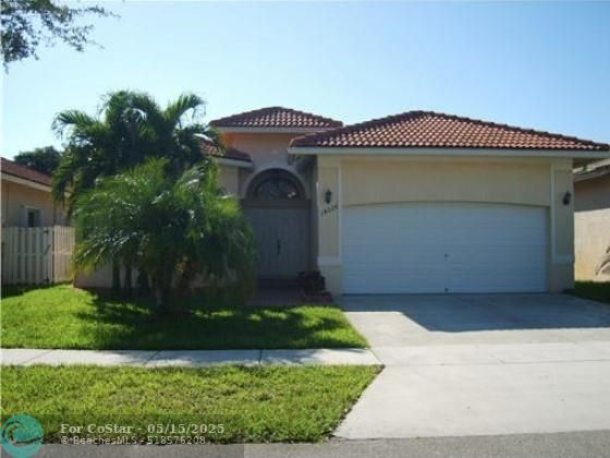 Foto principal - 14026 SW 31st St