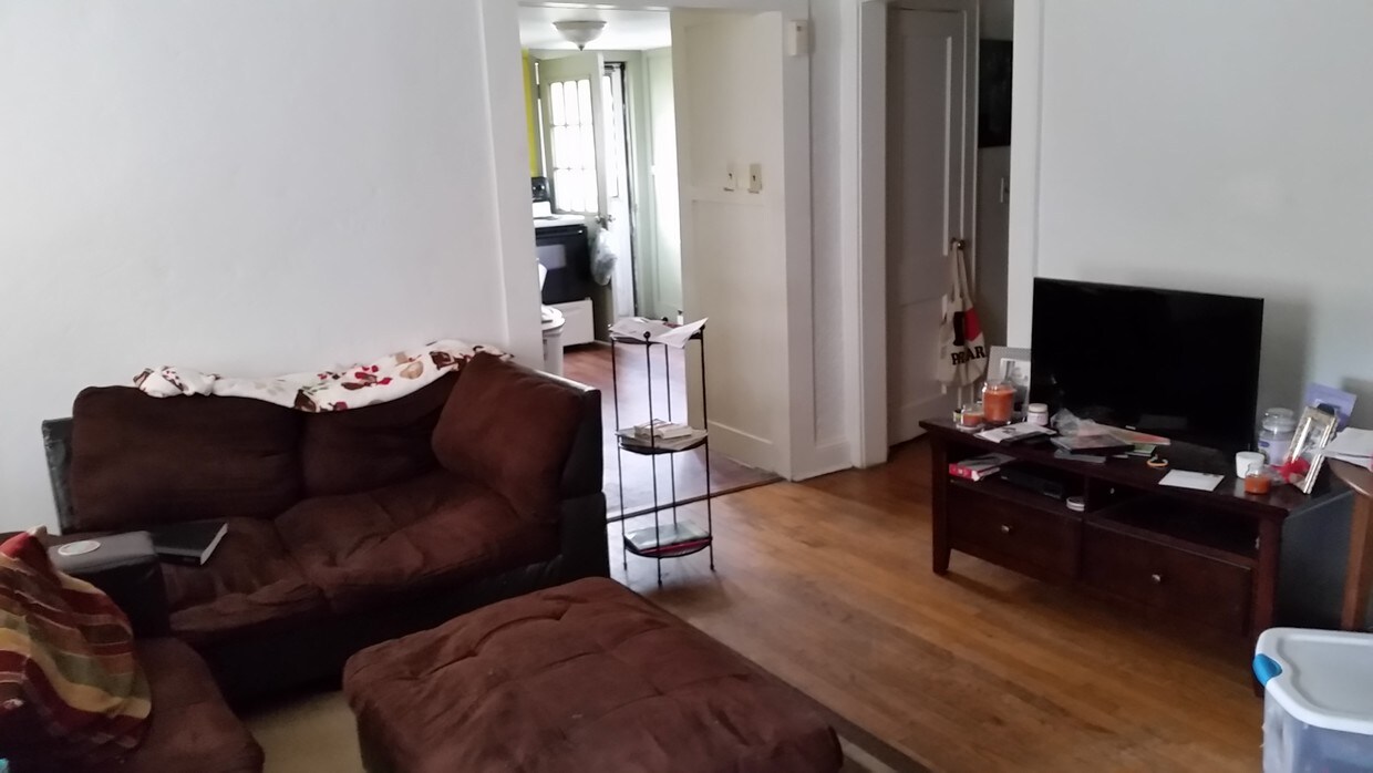 12 South Ave, Danbury, CT 06810 Apartments in Danbury, CT