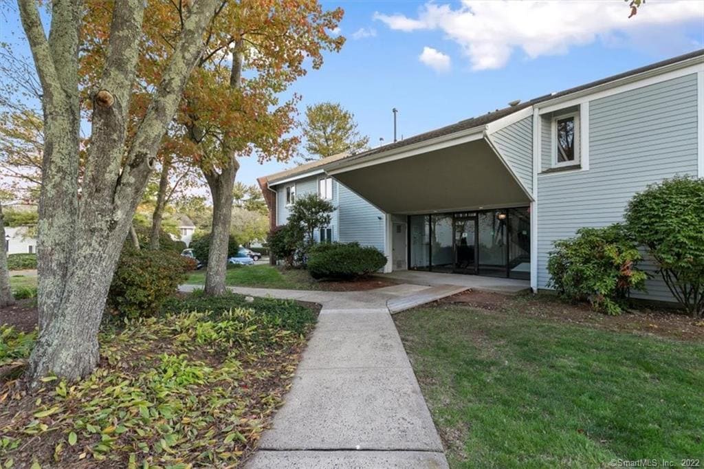 111 Florence Rd Unit 1B, Branford, CT 06405 Condo for Rent in