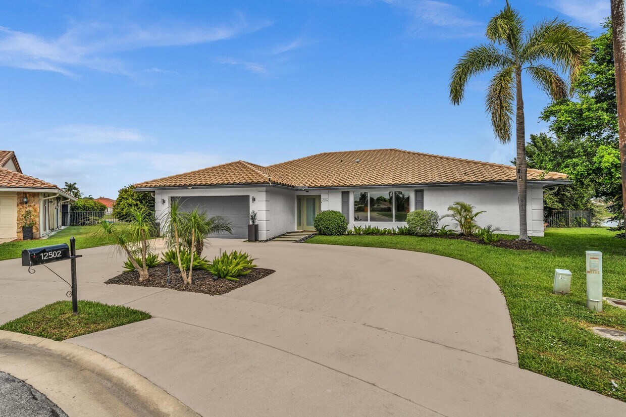 Foto principal - 12502 Baywind Ct