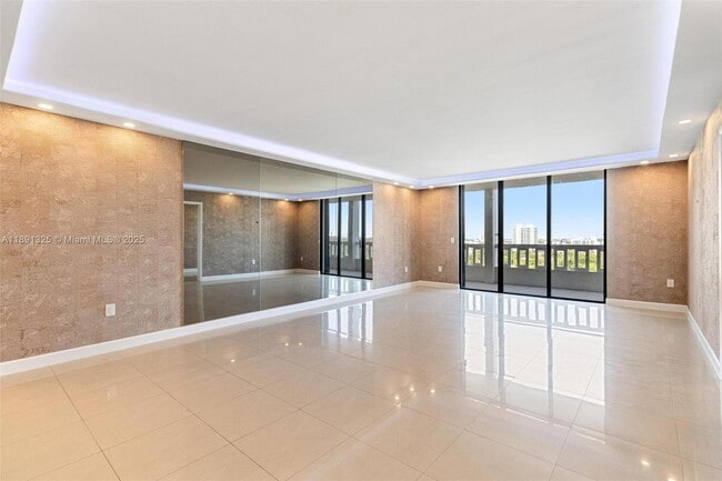 Building Photo - 9801 Collins Ave