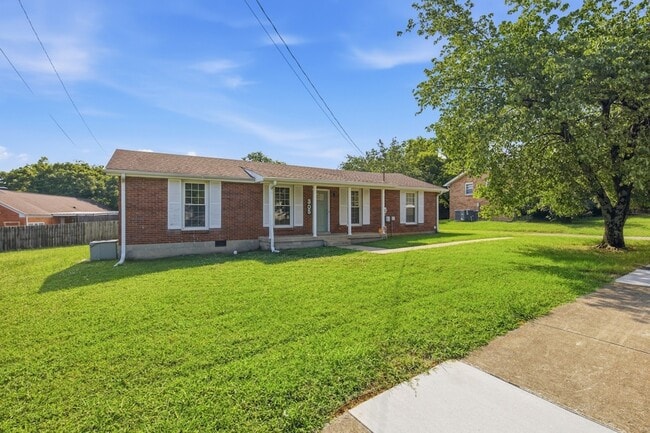 Photo - 305 Becklea Drive Unit House
