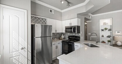 Building Photo - Sorrento