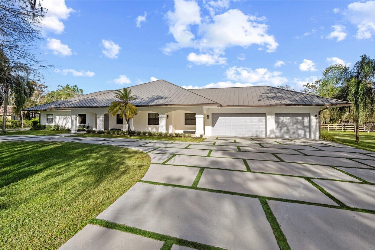 14902 Paddock Dr, Wellington, FL 33414 House Rental in Wellington, FL