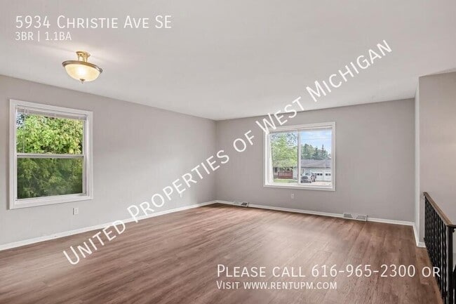 Building Photo - 5934 Christie Ave SE