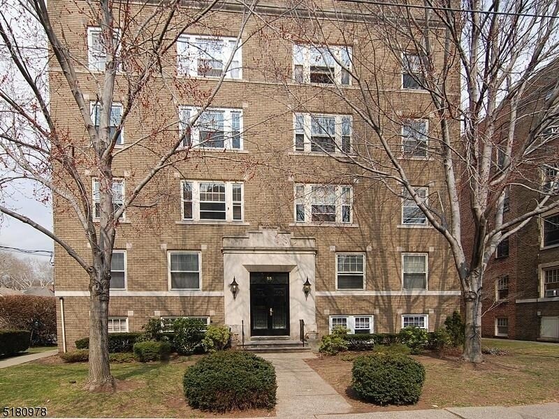55 Park Ave Unit 24, Bloomfield, NJ 07003 Room for Rent in Bloomfield