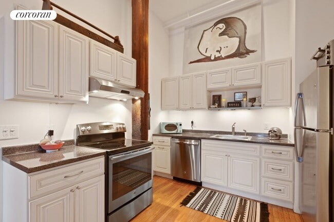 Building Photo - 119 N 11th St