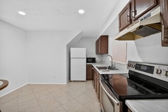 Building Photo - 12322 Sweetbough Ct