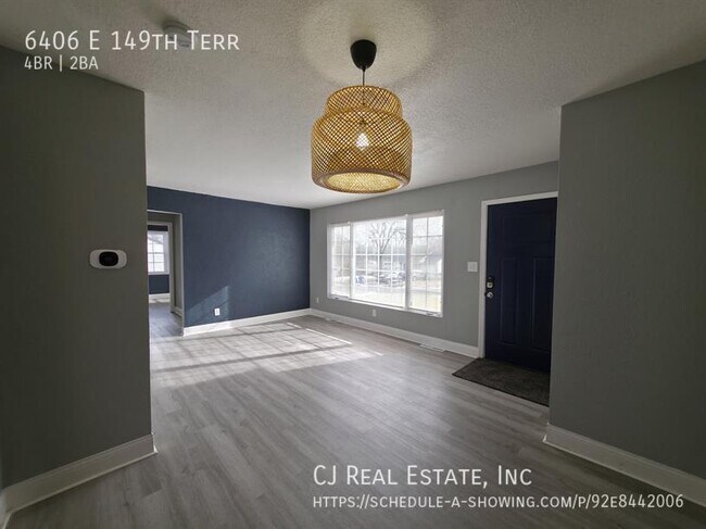 Foto del edificio - 6406 E 149 Terrace