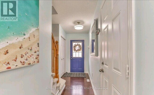 Photo du bâtiment - 1059 Whetherfield St