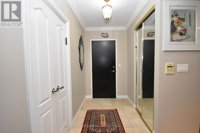 Building Photo - 100 Promenade Cir