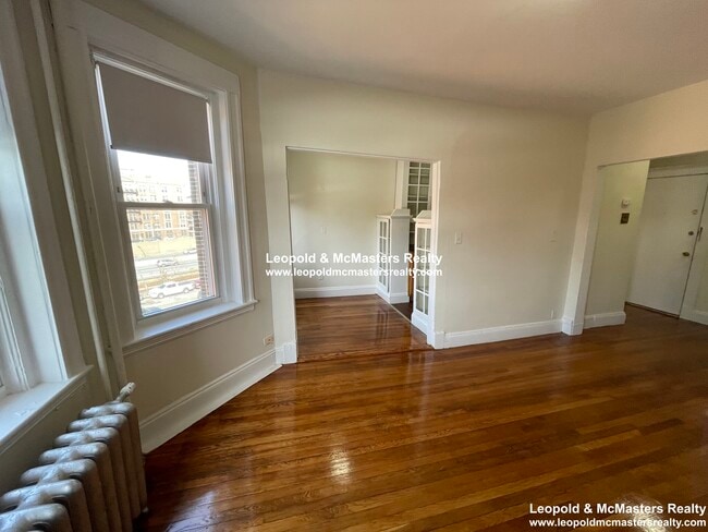 Building Photo - 1164 Boylston St