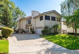 Building Photo - 2278 Olivine Dr