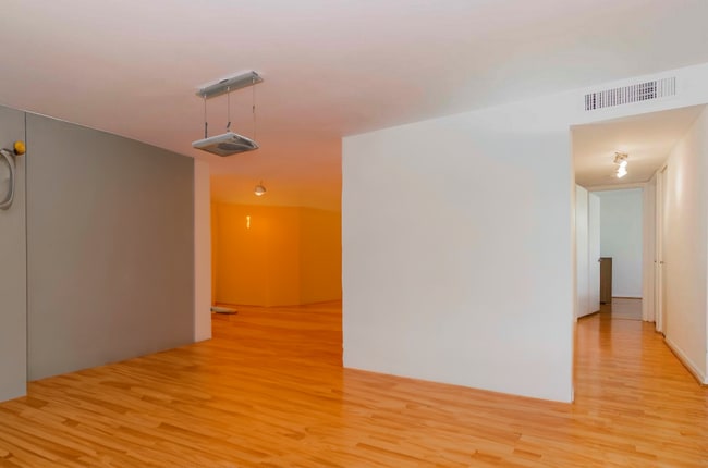 Foto del edificio - 11 Island Ave