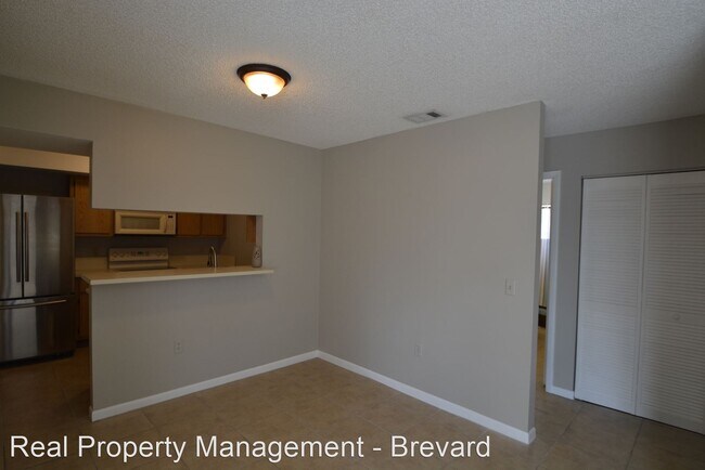 Foto del edificio - 620 Ridge Club Dr
