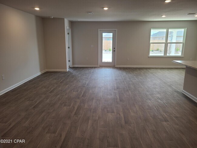 Building Photo - 4758 Firefly Ln