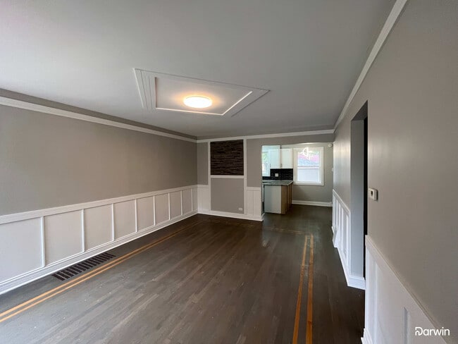 Building Photo - 8001 S Trumbull Ave