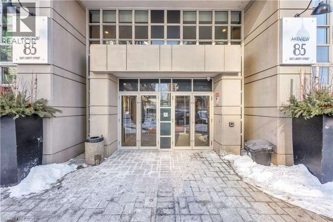 Photo du bâtiment - 85 E Liberty St