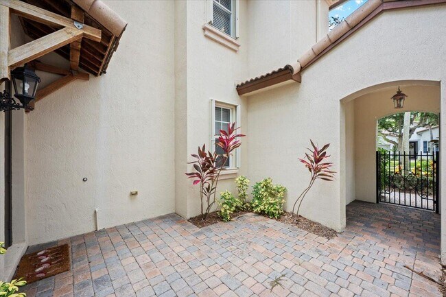 Foto del edificio - 877 Taft Ct